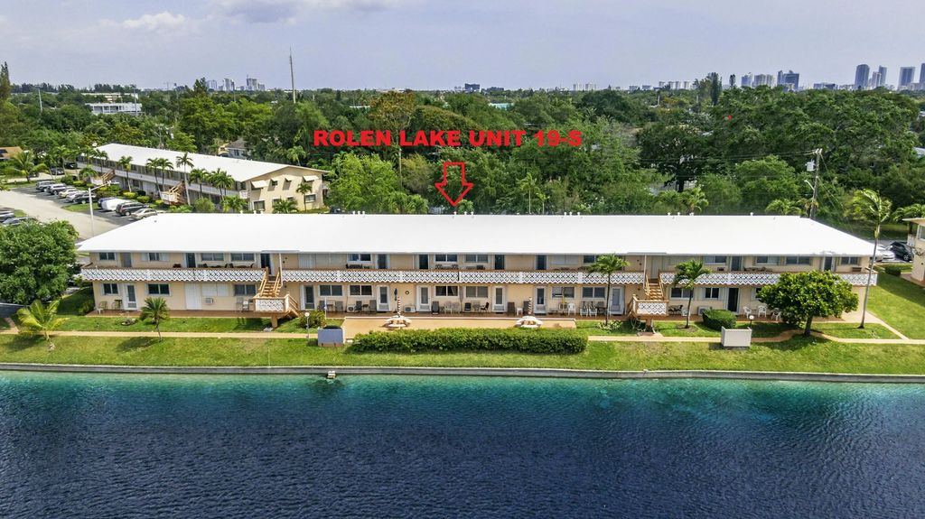 900 Sw 10th Terrace #19s, Hallandale Beach
