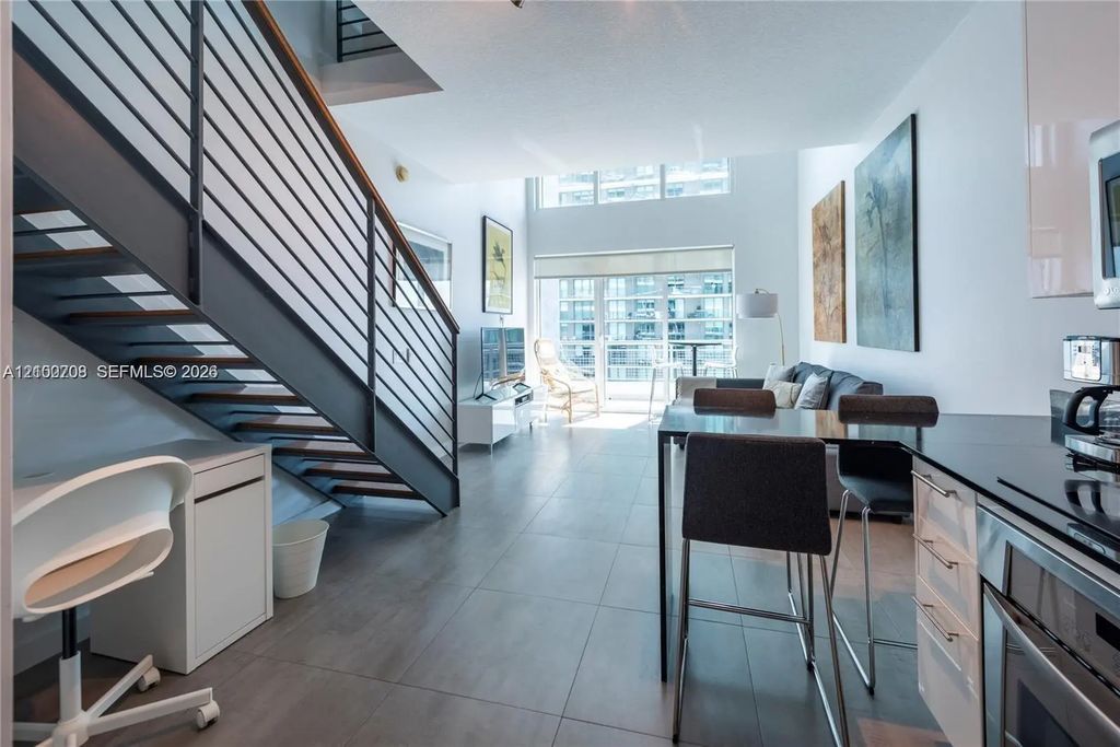 60 Sw 13th Street #3014, Miami