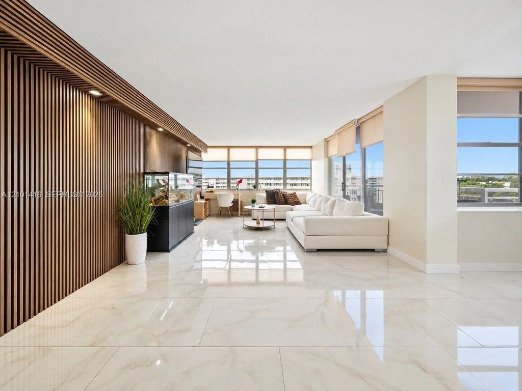 18011 Biscayne Boulevard #505, Aventura