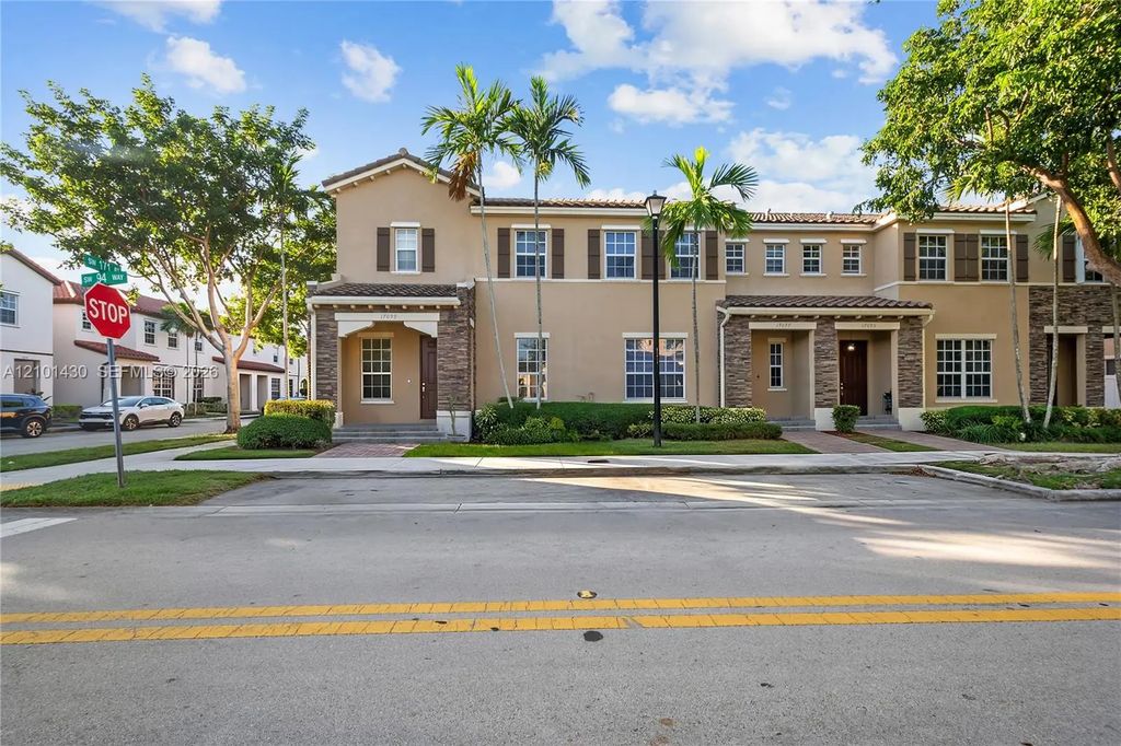 17099 Sw 94th Way, Miami