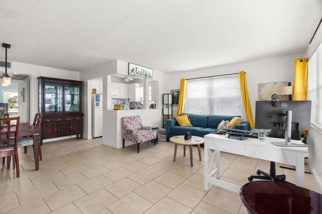 347 Windsor O, West Palm Beach
