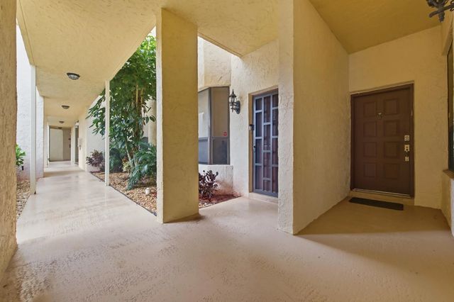 2 of 25 - 7508 La Paz Boulevard #107, Boca Raton, FL
