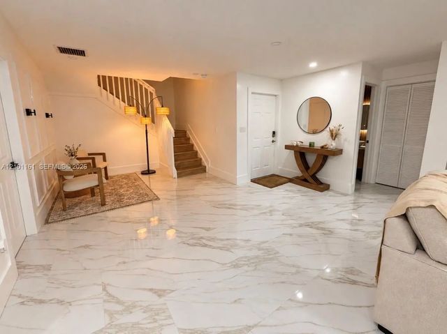 4 of 44 - 16065 Sw 86th Lane, Miami, FL