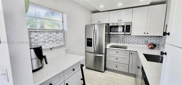 2 of 29 - 2615 Ne 3rd Court #1060, Boynton Beach, FL
