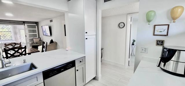3 of 29 - 2615 Ne 3rd Court #1060, Boynton Beach, FL