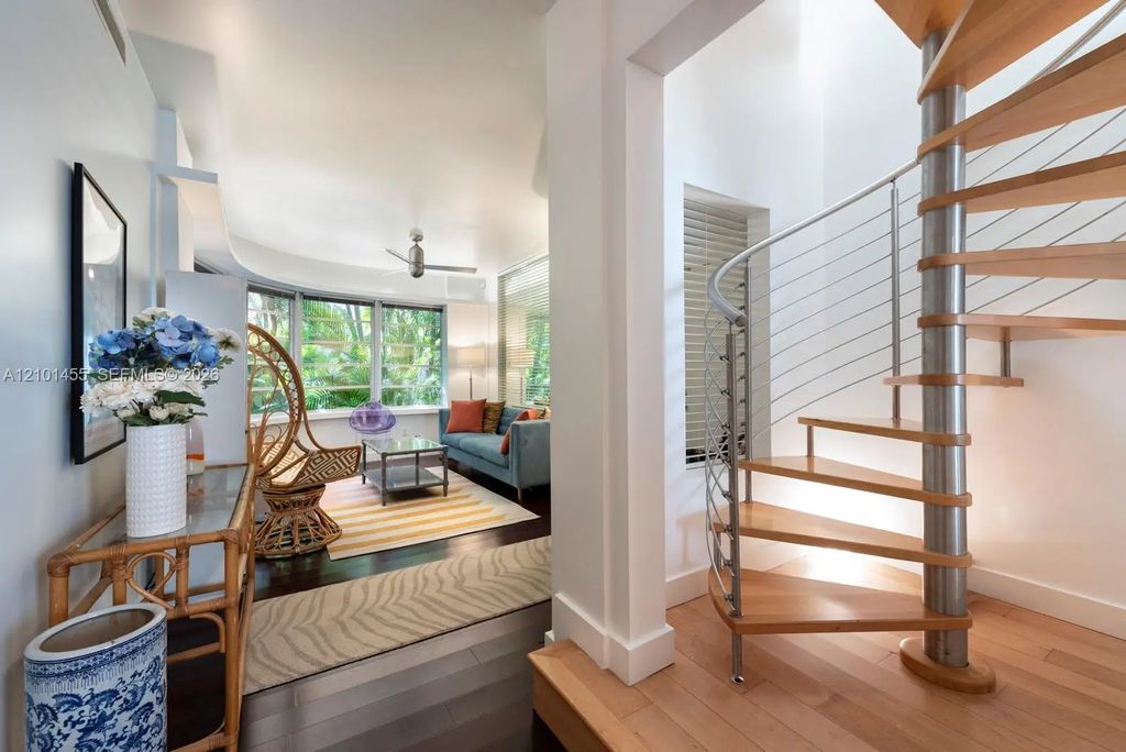 730 10th Street #102, Miami Beach
