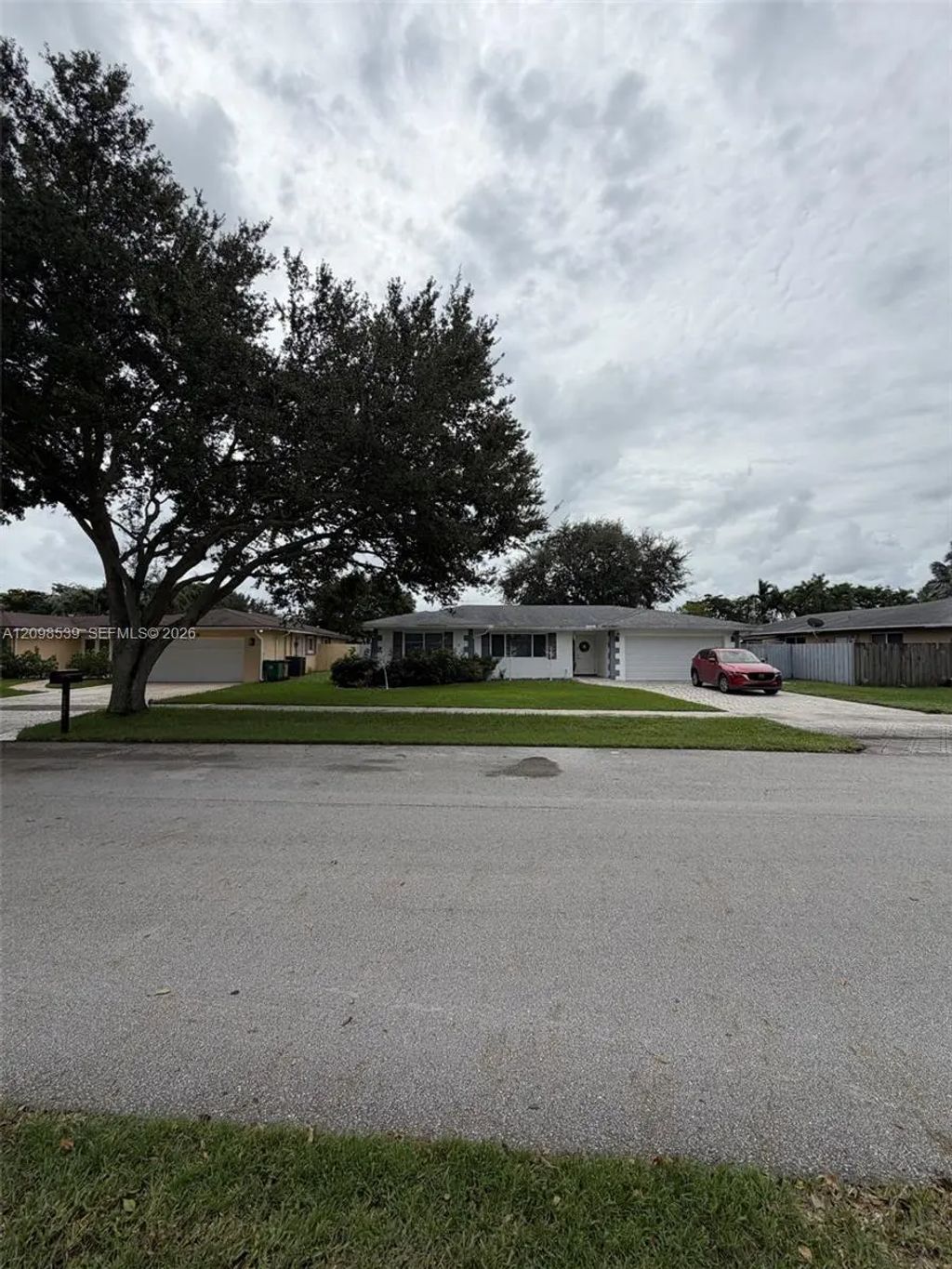 8410 Sw 26th Place, Davie