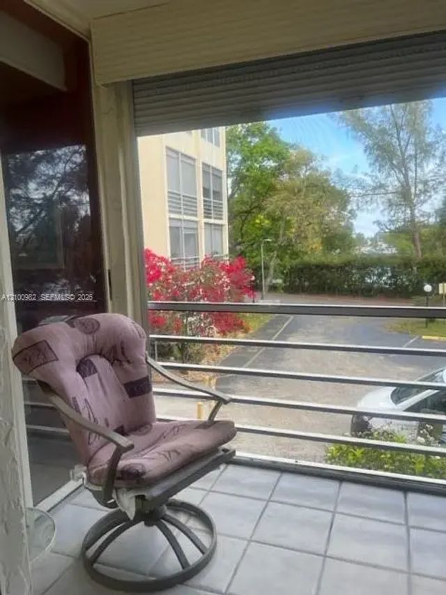 2 of 12 - 2871 Somerset Drive #218, Lauderdale Lakes, FL