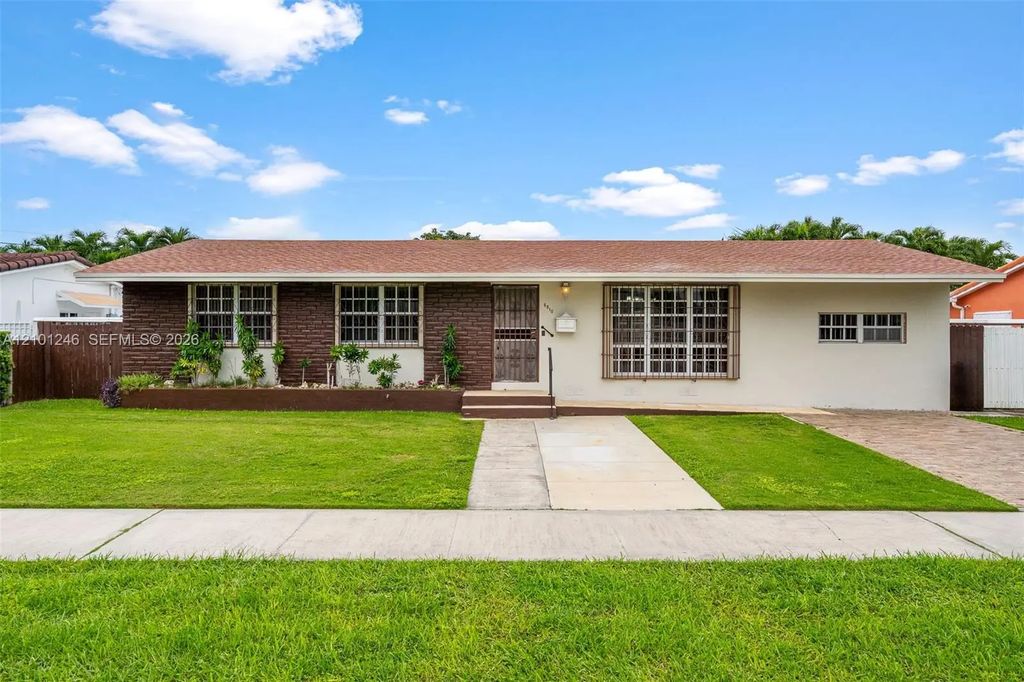 8810 Sw 54th Terrace, Miami