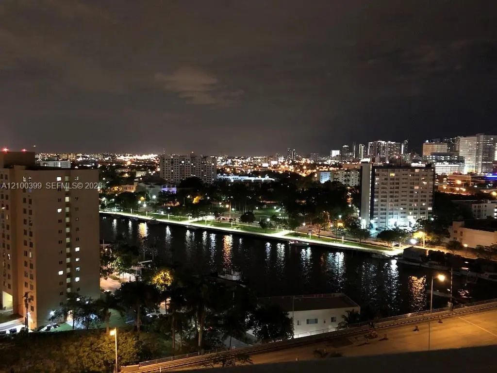 10 S River Drive #1513, Miami