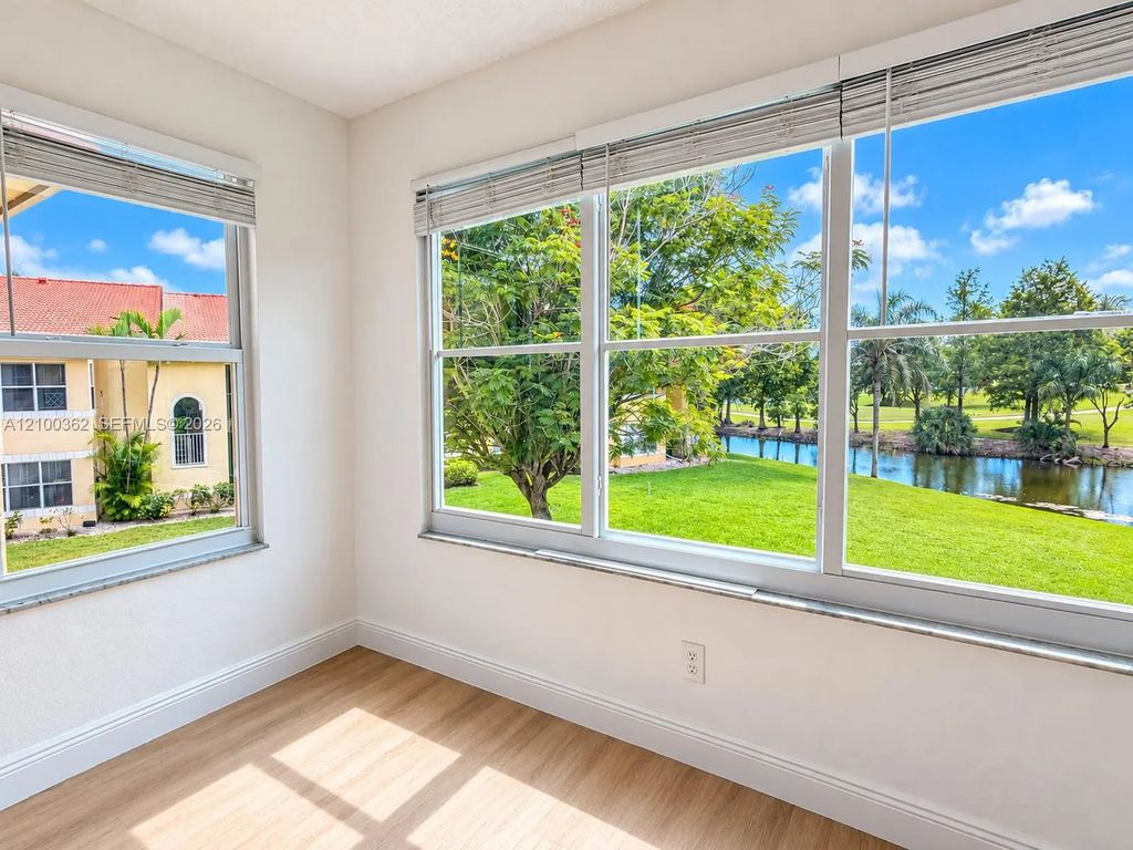 12870 Vista Isles Drive #523, Sunrise