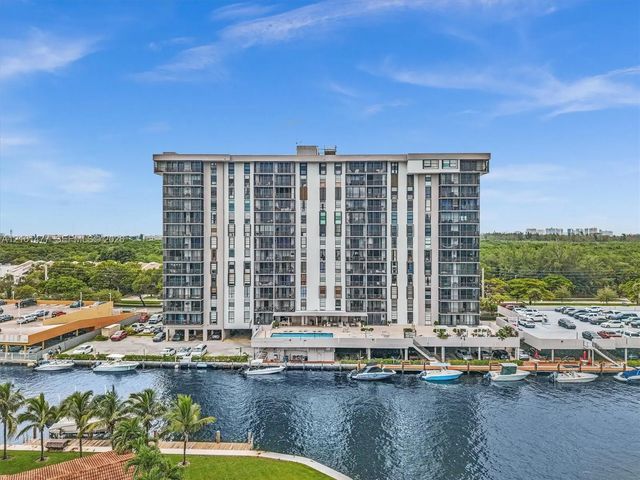 2 of 102 - 2500 Ne 135th Street #c502, North Miami, FL