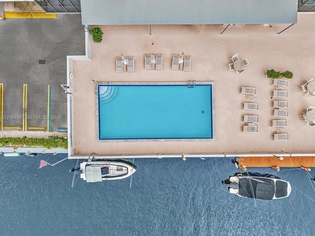 4 of 102 - 2500 Ne 135th Street #c502, North Miami, FL
