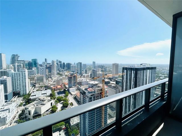 3 of 22 - 601 Ne 1st Avenue #lph 4814, Miami, FL