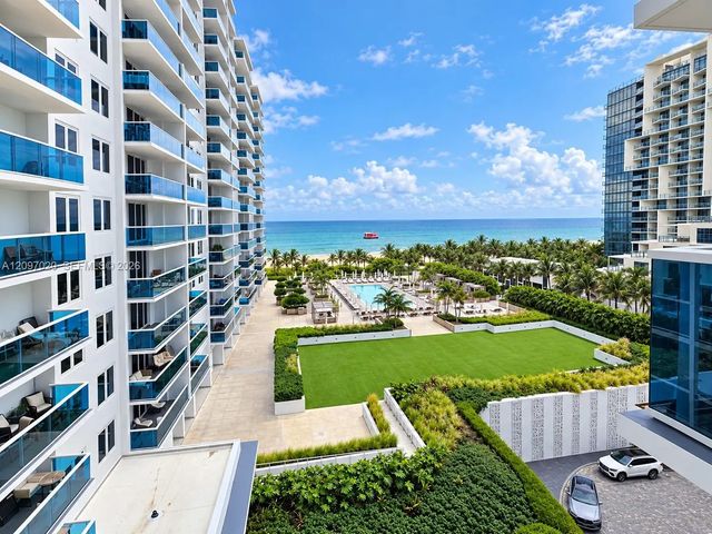 4 of 36 - 2301 Collins Avenue #742, Miami Beach, FL