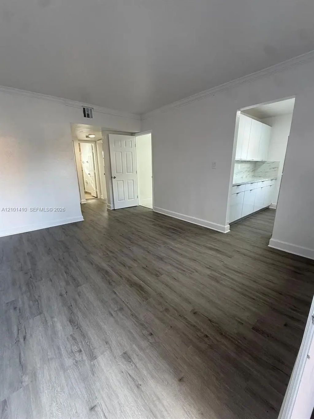 1245 W 24th Street #109, Hialeah