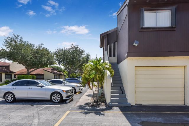 2 of 19 - 5284 Bosque Lane #52, West Palm Beach, FL