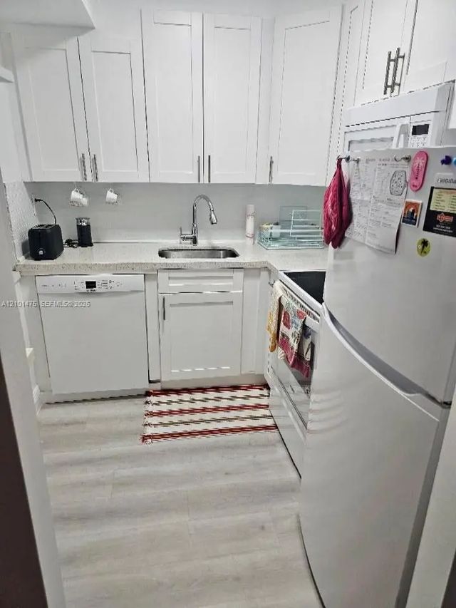3 of 14 - 17560 Atlantic Boulevard #207, Sunny Isles Beach, FL