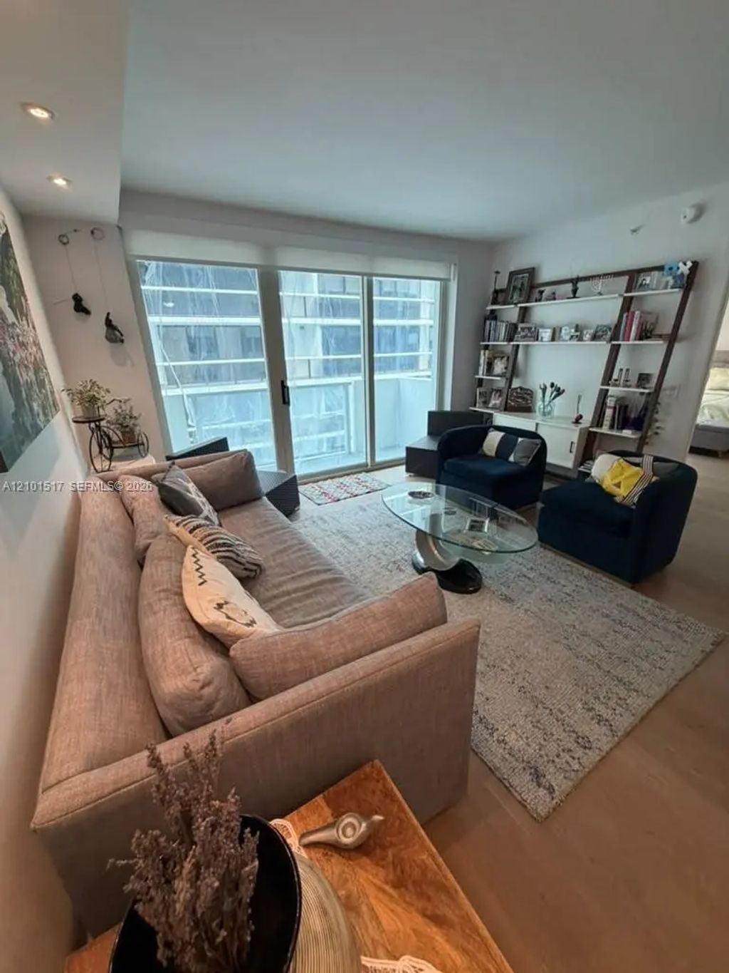 9499 Collins Avenue #907, Surfside