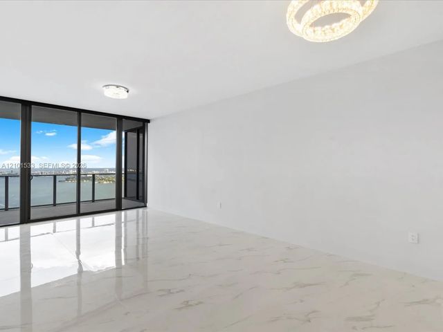 4 of 83 - 700 Ne 24 Street #4906, Miami, FL