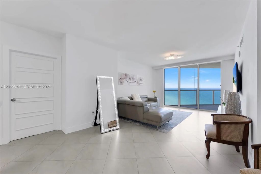 16699 Collins Avenue #2904, Sunny Isles Beach