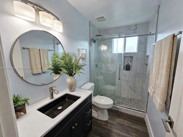 5 of 12 - 15429 Sw 92nd Street, Miami, FL
