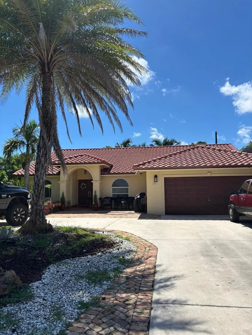 330 Sw 14th Street, Deerfield Beach
