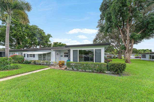 2 of 40 - 572 High Point Drive #d, Delray Beach, FL