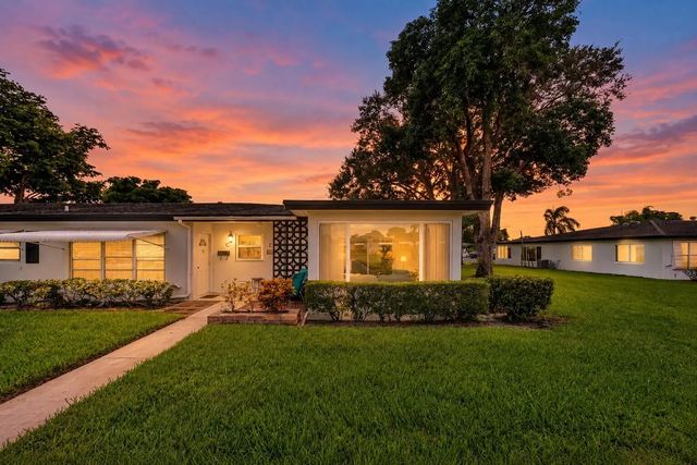 3 of 40 - 572 High Point Drive #d, Delray Beach, FL