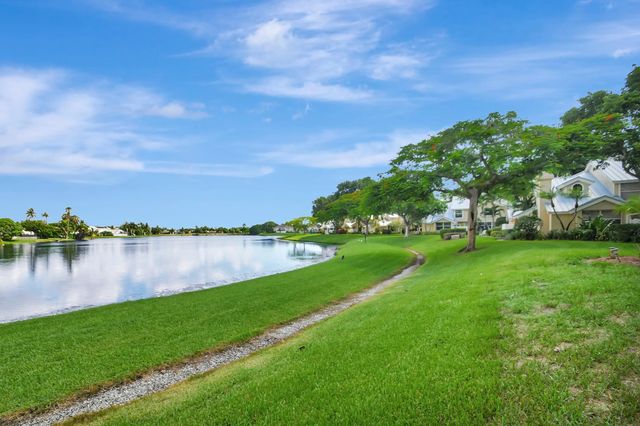 4 of 25 - 1301 Copley Court, Boynton Beach, FL
