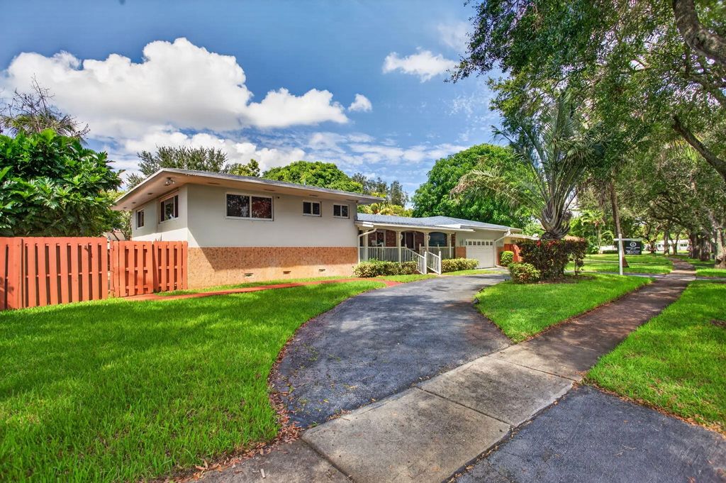 291 Sw 60th Avenue, Plantation