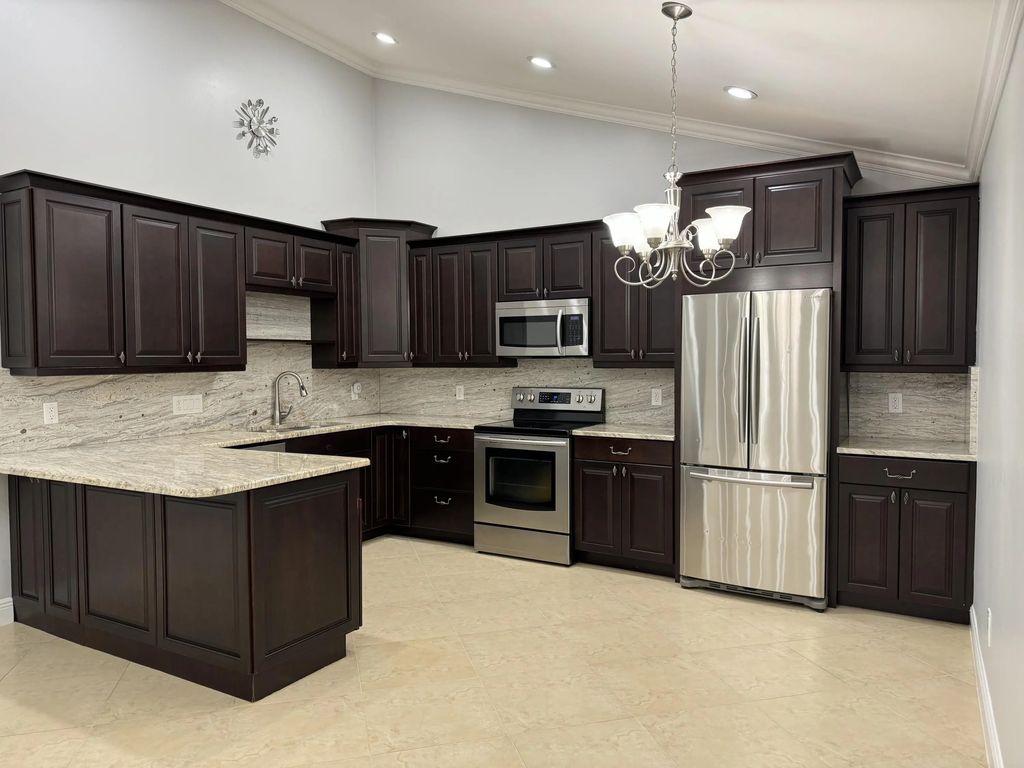 5372 Eagle Lake Drive, Palm Beach Gardens