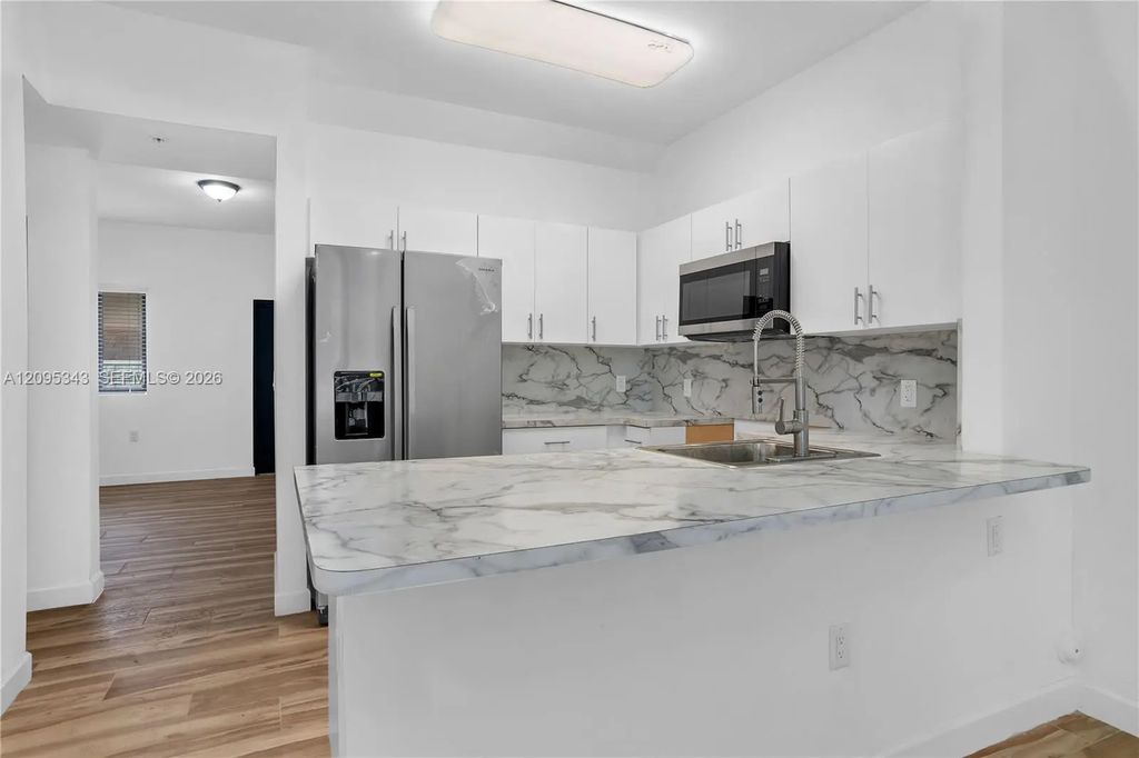 170 E 34th Street #101, Hialeah