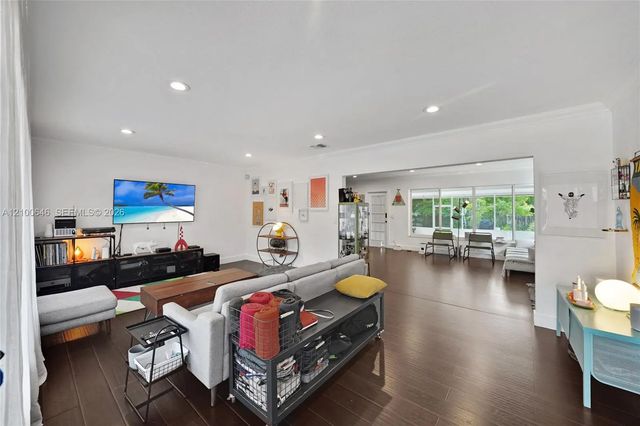 5 of 39 - 10417 Ne 2nd Avenue, Miami Shores, FL
