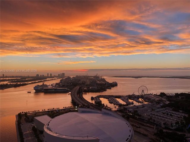 888 Biscayne Boulevard #3001, Miami