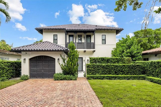 705 Madeira Avenue, Coral Gables