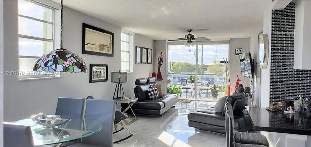 3 of 49 - 14165 Sw 87th Street #d501, Miami, FL