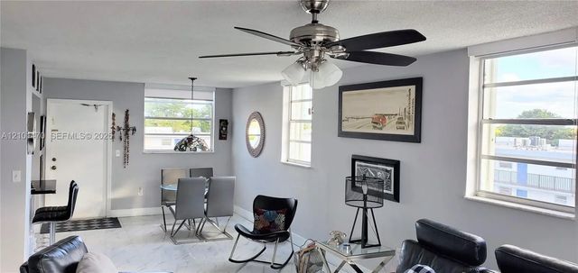 5 of 49 - 14165 Sw 87th Street #d501, Miami, FL