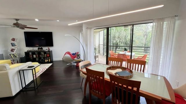 5 of 24 - 5900 Camino Del Sol #302, Boca Raton, FL