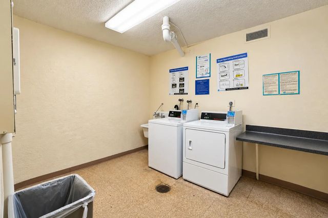 4 of 45 - 2750 Ne 183rd Street #1801, Aventura, FL