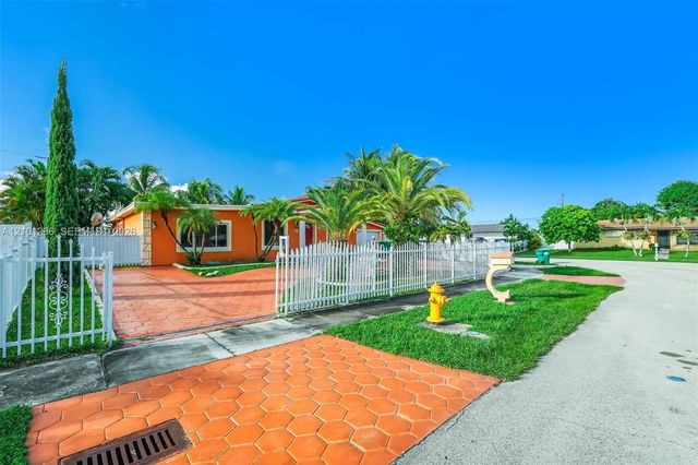 4 of 74 - 11840 Sw 171st Terrace, Miami, FL