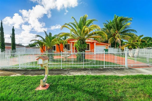 5 of 74 - 11840 Sw 171st Terrace, Miami, FL