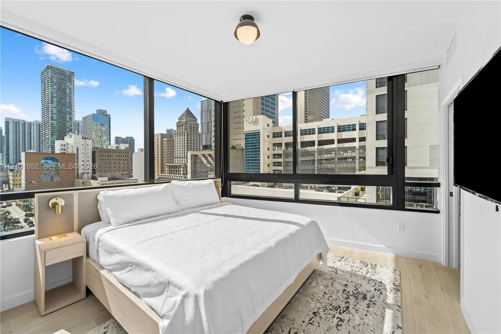 225 N Miami Avenue #912, Miami