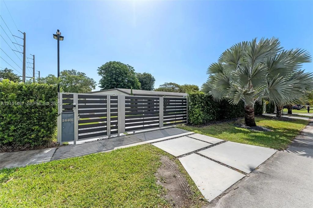 14401 Sw 79th Avenue, Palmetto Bay
