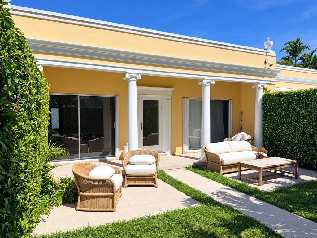 225 Everglade Avenue #villa 5, Palm Beach