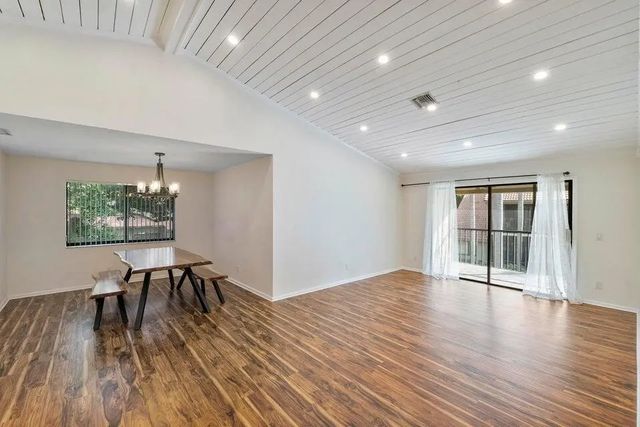 2 of 14 - 5720 Coach House Circle #e, Boca Raton, FL