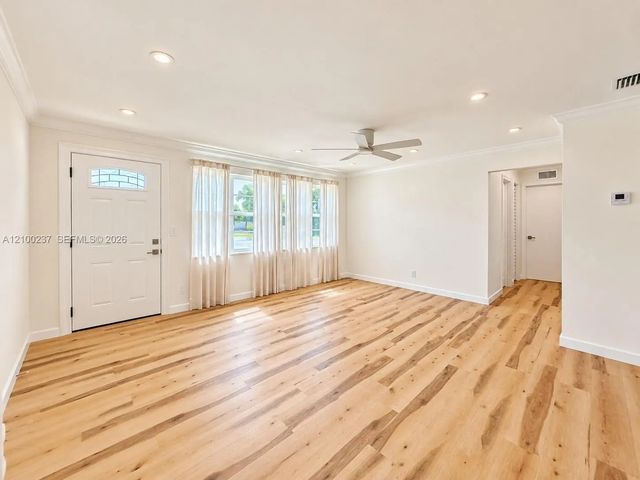 3 of 15 - 304 Sw 6th Avenue, Boynton Beach, FL