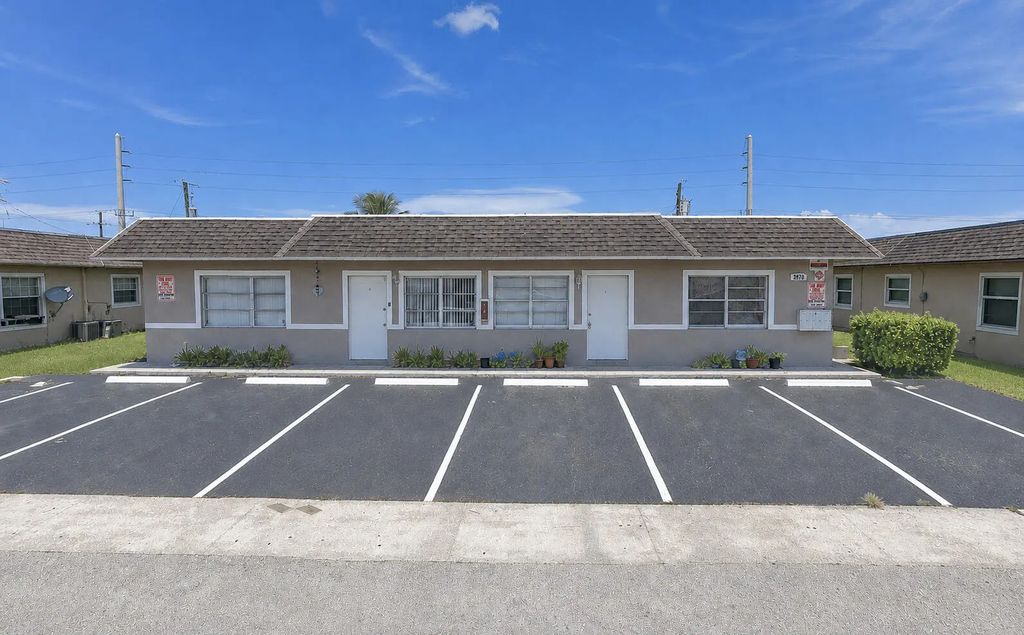 3970 Nw 31st Terrace, Lauderdale Lakes