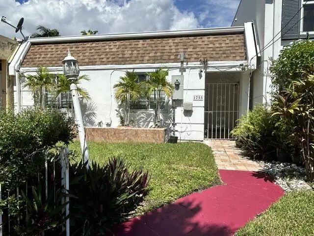 2 of 31 - 1755 Ne 142nd Street, North Miami, FL