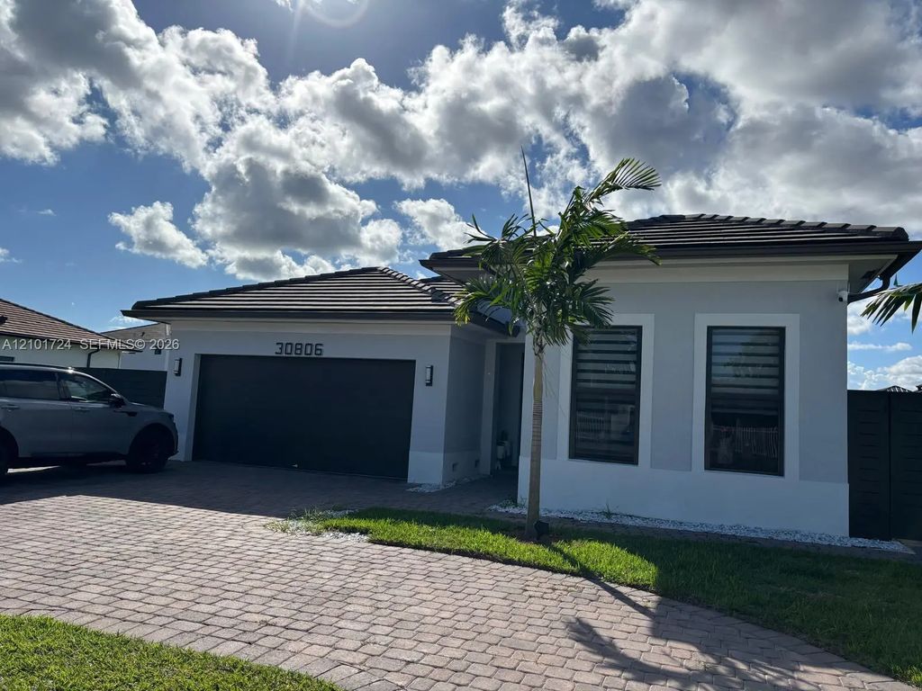 N/A, Homestead